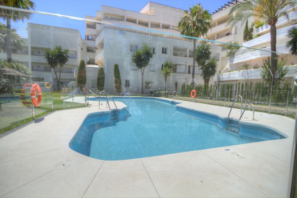 Jardines De Andalucia Apartment Marbella Ngoại thất bức ảnh